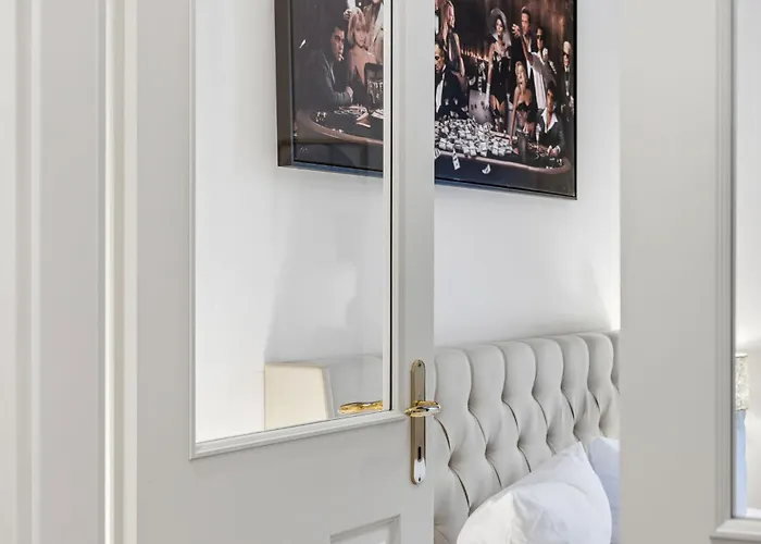 Zu Besuch Im Palast - Perfekte Lage Lägenhet