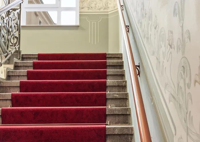 Zu Besuch Im Palast - Perfekte Lage * Dresden