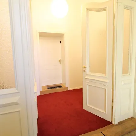 Zu Besuch Im Palast - Perfekte Lage * Dresde