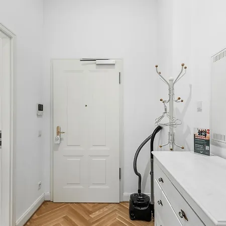 Zu Besuch Im Palast - Perfekte Lage * Dresden