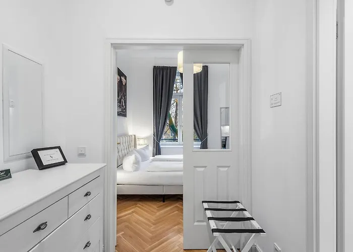 Zu Besuch Im Palast - Perfekte Lage Dresden